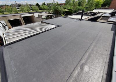 Plat dak EPDM verlijmd bestaande roofing Hasselt